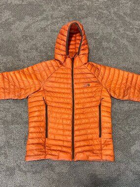 Mountain Hardwear Ghost Whisperer Hooded Jacket - Men's Large - Orange
